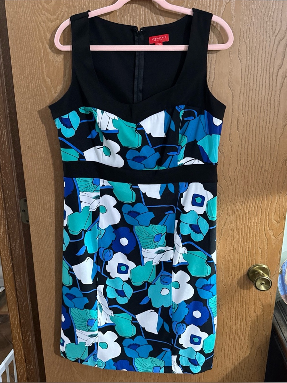 Signature By Sangria Sleeveless Big Floral Print Sleeveless Knee Length Dress 16